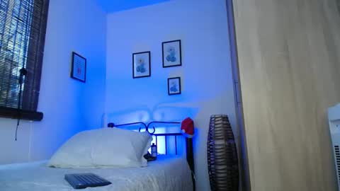 DIANA  online show from December 5, 3:17 pm