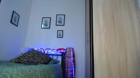 DIANA  online show from December 18, 5:52 pm