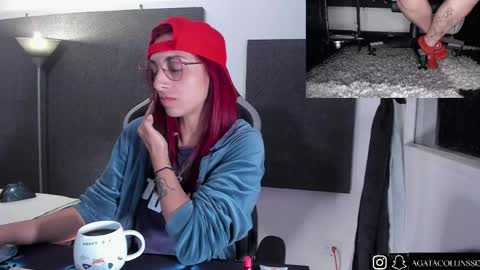 Agata Collinss online show from April 12, 6:40 am