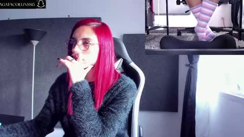 Agata Collinss online show from April 22, 10:00 pm