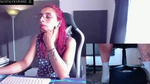 Snapshot of agatacollinsss chatting on May 1, 9:52 pm Agata Collinss online show from May 1, 9:52 pm