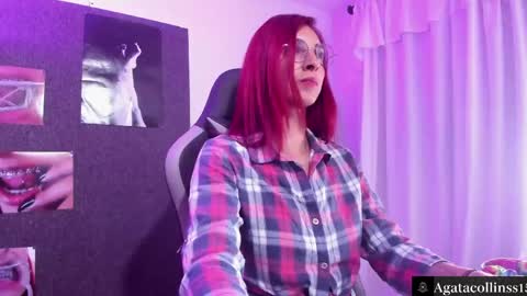 Snapshot of agatacollinsss chatting on May 28, 3:48 am Agata Collinss online show from May 28, 3:48 am