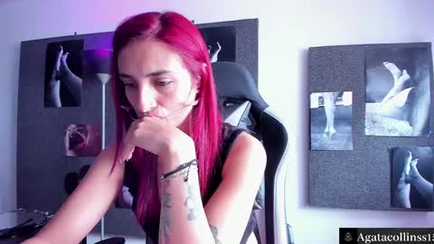 Snapshot of agatacollinsss chatting on June 4, 3:40 pm Agata Collinss online show from June 4, 3:40 pm