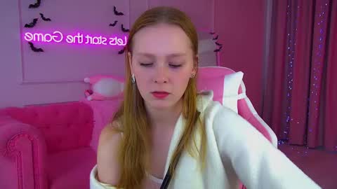 Snapshot of agatafoxley chatting on November 3, 7:09 am AgataFoxley online show from November 3, 7:09 am