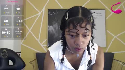 agatha_amaya online show from October 24, 1:18 pm
