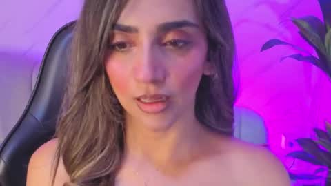 Snapshot of agatha_brooks_t chatting on May 14, 2:35 pm AGATHA online show from May 14, 2:35 pm