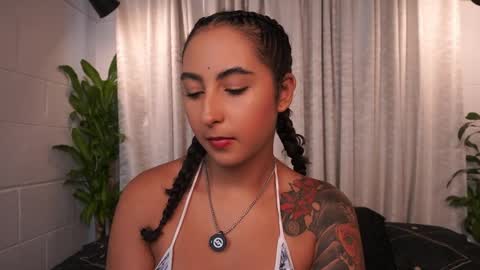 Val   inst  agatha clls online show from April 20, 6:42 pm