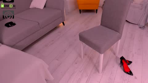 Snapshot of agatha_one chatting on February 22, 10:42 pm Agatha online show from February 22, 10:42 pm