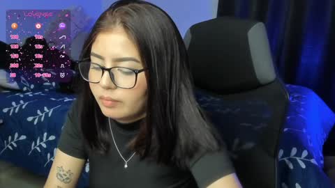 Cat online show from December 29, 7:17 am