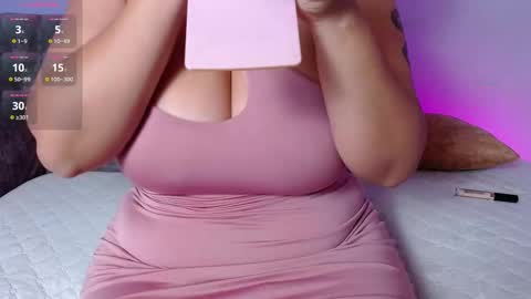 agatha bel    online show from February 11, 12:10 pm