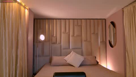 Snapshot of agathakondo chatting on October 16, 6:53 pm Agatha online show from October 16, 6:53 pm