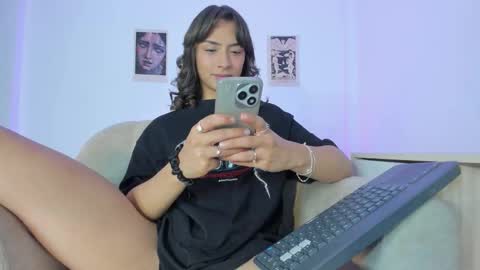 Agatha online show from December 17, 11:33 pm