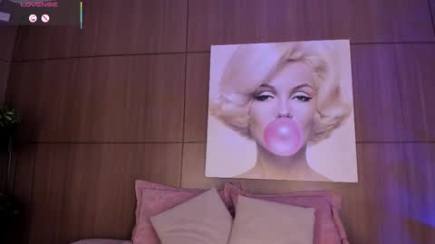    online show from February 13, 11:45 pm