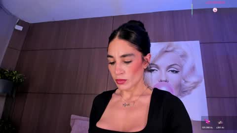    online show from March 16, 11:42 pm