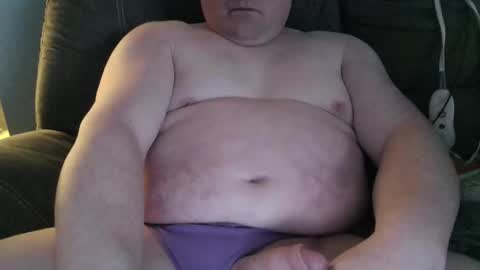 Snapshot of ageezy900503 chatting on April 13, 3:56 am ageezy900503 online show from April 13, 3:56 am