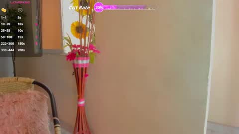 Snapshot of aghata_williamss chatting on June 18, 12:42 pm AGHATA online show from June 18, 12:42 pm