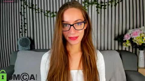 agnes wells online show from November 8, 9:20 am