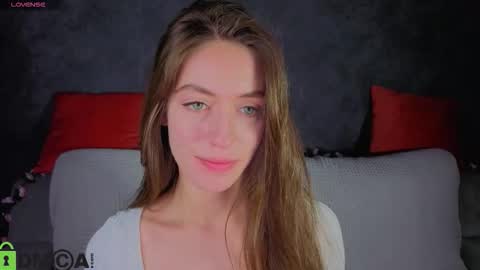 agnes wells online show from November 28, 10:18 am