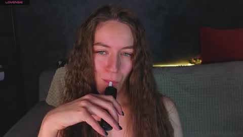 agnes wells online show from June 3, 1:19 am