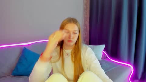 AgnesArden online show from October 24, 6:48 pm