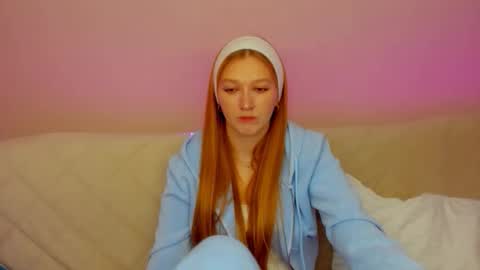 AgnesArden online show from November 6, 2:07 pm