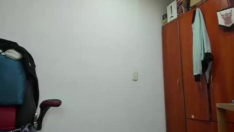 Agustin online show from December 14, 6:34 pm