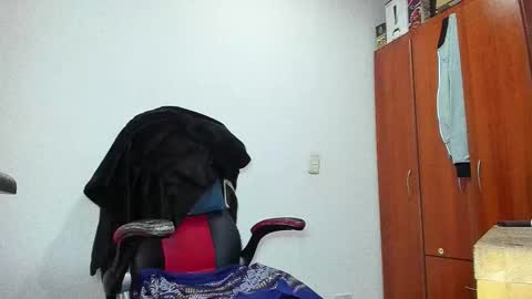 Agustin online show from January 14, 7:41 pm