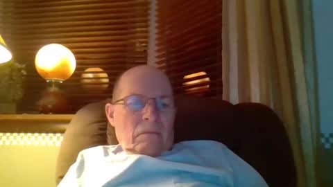 Snapshot of aguynrkfrd chatting on January 22, 10:29 am aguynrkfrd online show from January 22, 10:29 am