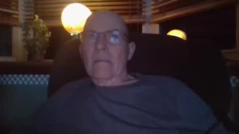 Snapshot of aguynrkfrd chatting on November 23, 10:15 am aguynrkfrd online show from November 23, 10:15 am