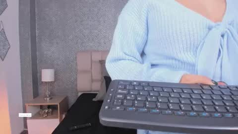 Ahmara  online show from February 17, 11:29 am