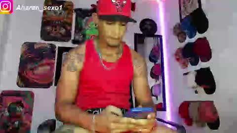 Aharon  Zamora online show from January 12, 4:52 am