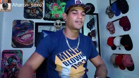 Aharon  Zamora online show from January 20, 7:25 am