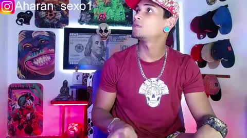 Aharon  Zamora online show from February 3, 4:57 am