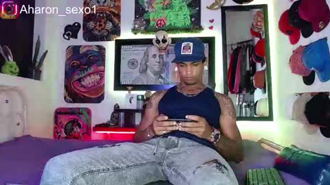 Aharon  Zamora online show from March 5, 10:21 pm