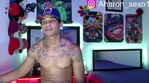 Aharon  Zamora online show from March 11, 4:54 am