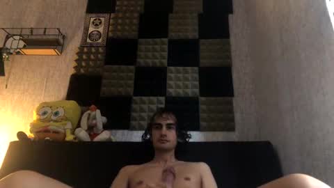 ahbehbi12 online show from December 4, 7:39 am