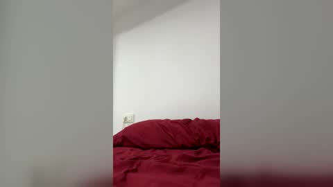 Snapshot of ahkrilla chatting on July 6, 7:27 am ahkrilla online show from July 6, 7:27 am