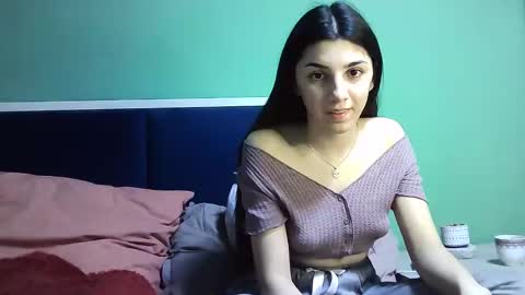 Selena online show from January 2, 4:56 pm