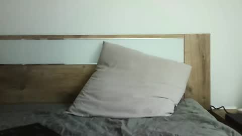 Selena online show from November 18, 8:52 am