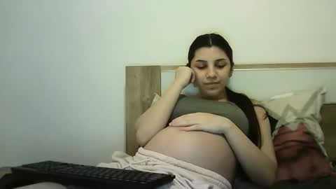 Selena online show from November 28, 5:26 pm