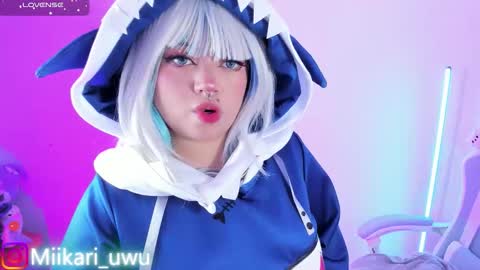 Snapshot of ahri_elderwood chatting on March 15, 4:51 am Ahri help me get to 100 online show from March 15, 4:51 am