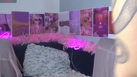 AhriAngel  OF ahriangel online show from December 3, 1:54 pm