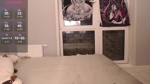 Ahri online show from March 11, 6:47 pm