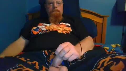 hrnycummer online show from November 25, 6:24 am