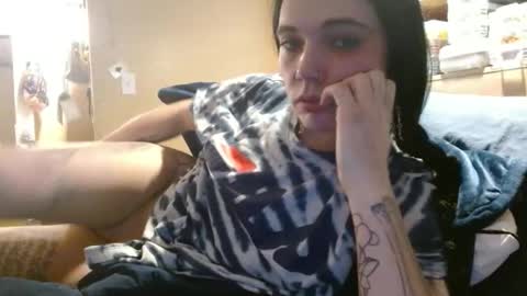 Snapshot of ahungkittykat chatting on March 29, 10:10 pm Kat online show from March 29, 10:10 pm