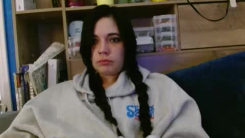 Snapshot of ahungkittykat chatting on April 1, 6:49 pm Kat online show from April 1, 6:49 pm