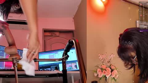 Ahytana online show from February 2, 7:30 am