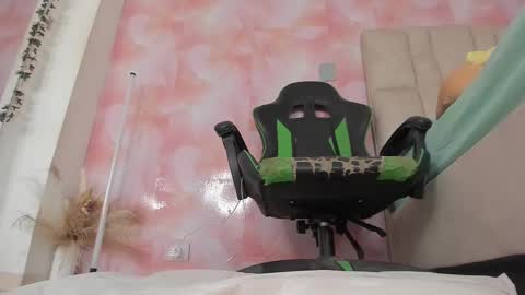 karoline  online show from September 19, 4:47 am