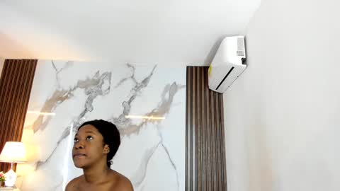 Snapshot of aidaadams chatting on January 18, 11:32 am Aida  online show from January 18, 11:32 am