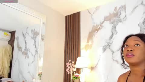 Snapshot of aidaadams chatting on February 9, 12:08 pm Aida  online show from February 9, 12:08 pm